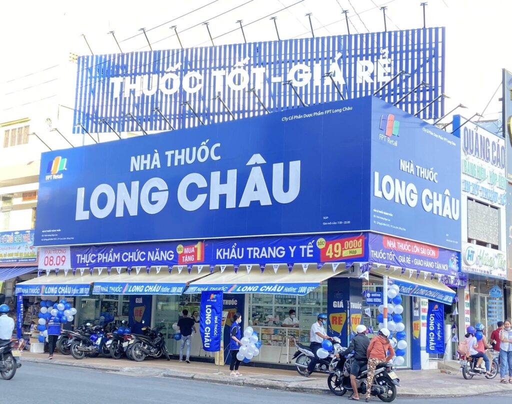 Pharmaceutical retail