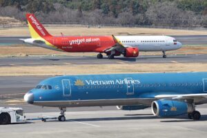 The two giants of Vietnam's aviation industry Vietnam Airlines and Vietjet Air